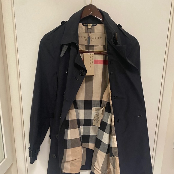 Burnerry New Woman’s Double Breasted Short Trench